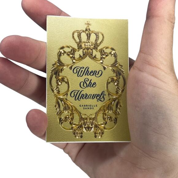 Darkly Bookish Box When She Unravels by Gabrielle Sands -May 2025 Exclusive Luxe - Picture 11 of 12